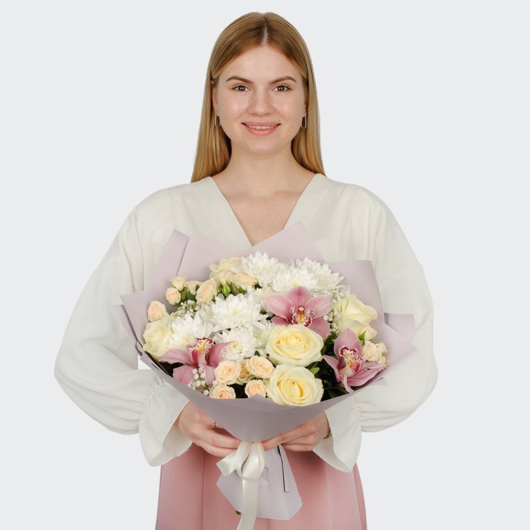 Букет с орхидеями и розами Акварель любви