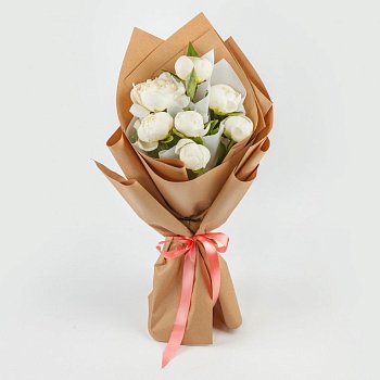 Букет из 7 пионов Улыбка ангела