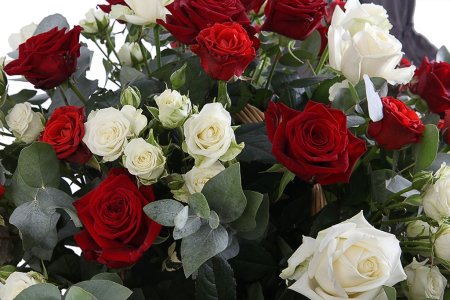 Букет Лед и пламя в корзине