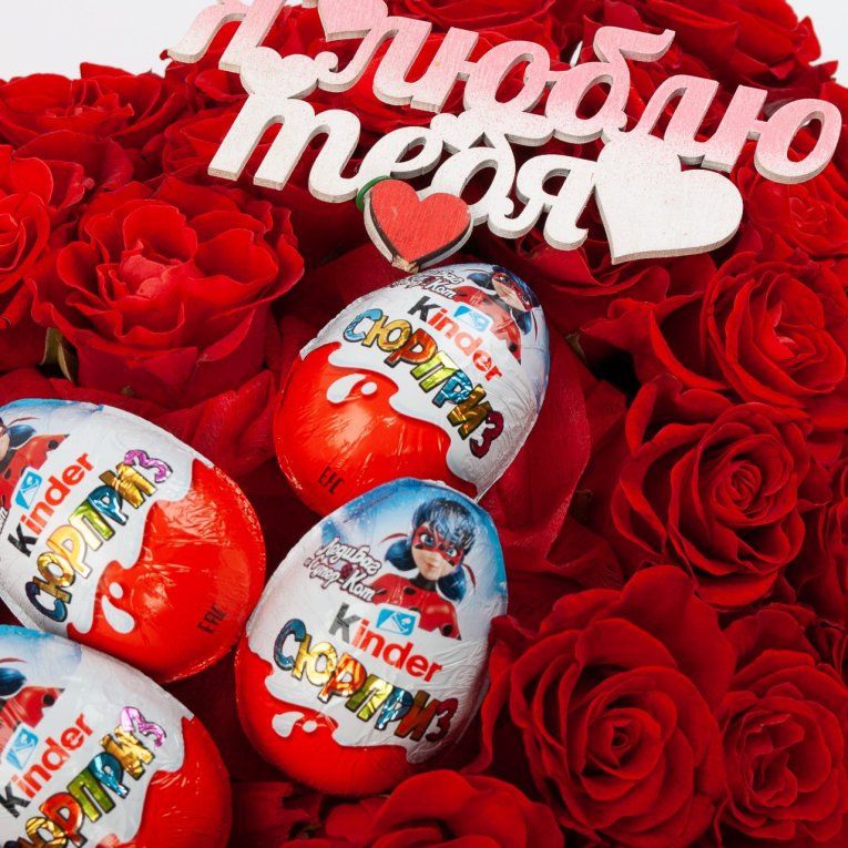 Композиция с розами и декором Долгожданное признание (мини)