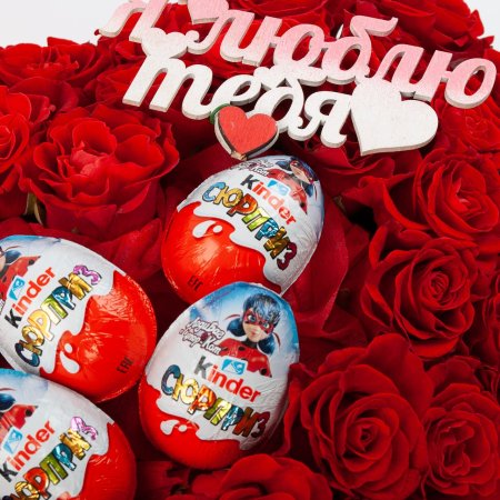 Композиция с розами и декором Долгожданное признание (мини)
