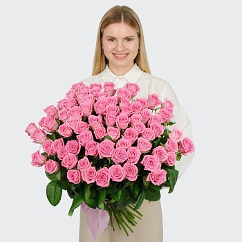 Букет 75 роз Розовая звезда